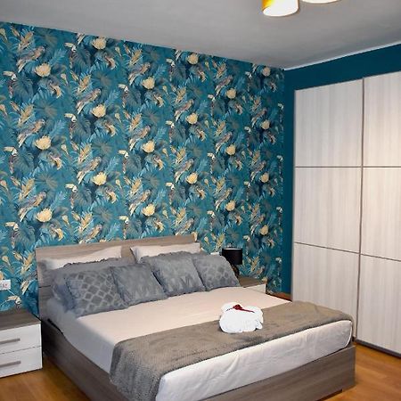 Casa Vacanze Oikia - Room Orchidea Неаполь Экстерьер фото