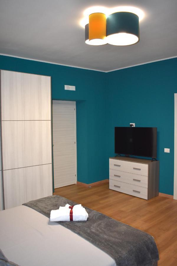 Casa Vacanze Oikia - Room Orchidea Неаполь Экстерьер фото